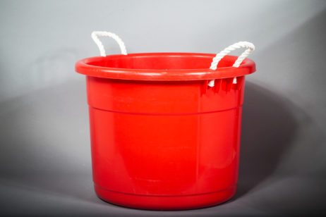 toy tub with rope handles